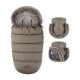 PETITE&MARS Téli szett Comfy 4in1 bundazsák + kézmelegítő kesztyű babakocsira Furry Mocha Mousse